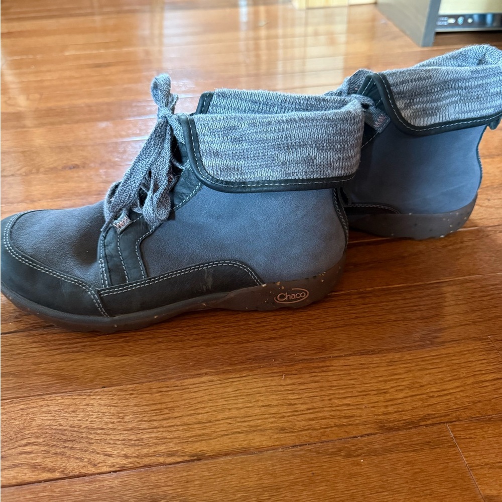 Chaco Women's Black and Gray Lace Up Boots